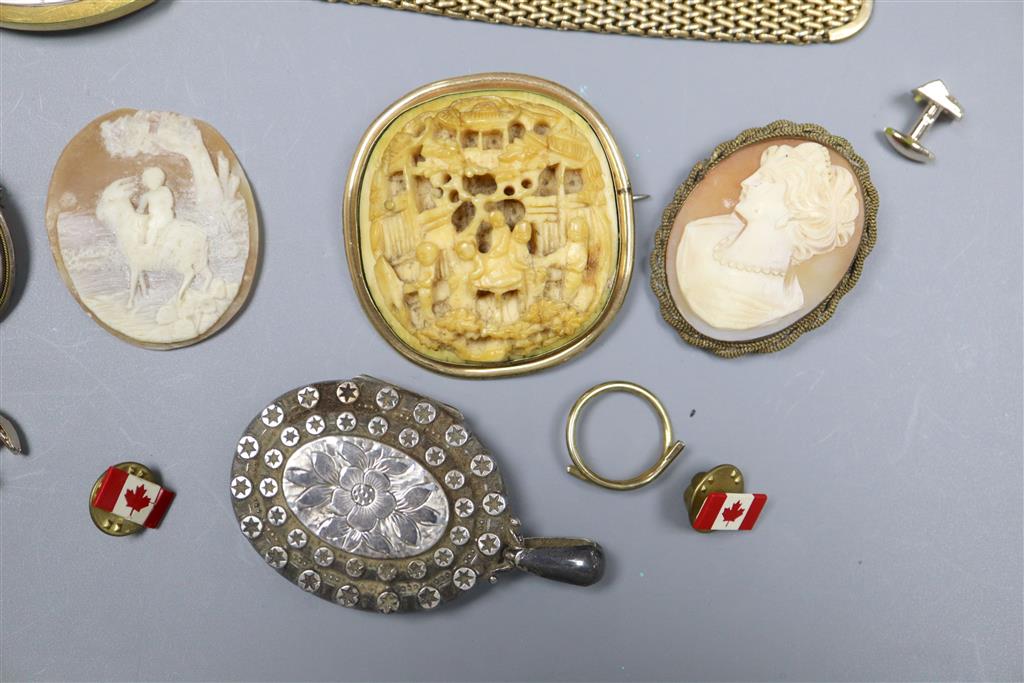 Assorted jewellery including a Victorian silver locket, three cameo shells etc and a Omega De Ville automatic wrist watch